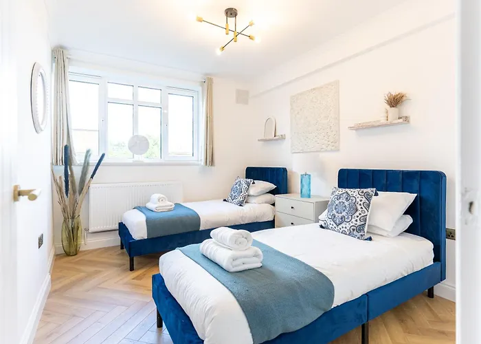 Boutique And Stylish 4 Bed In Central London