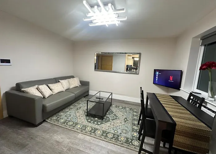 New! Brand New Beautiful Modern Apartment