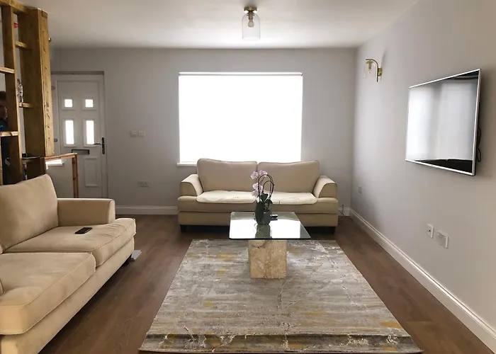 Cozy House With Free Parking & Wifi Near Maryland Station