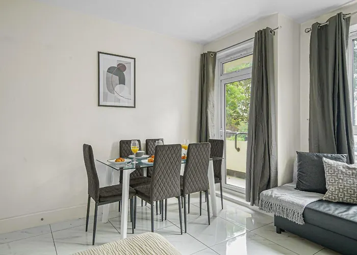 Bnbnova - Paddington - 3Br With Balcony