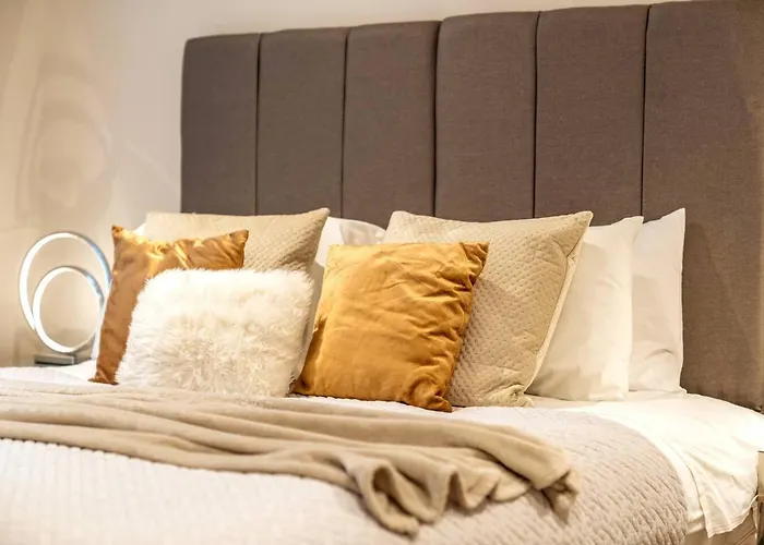 Niru Experience Jewel Of Ifield Road