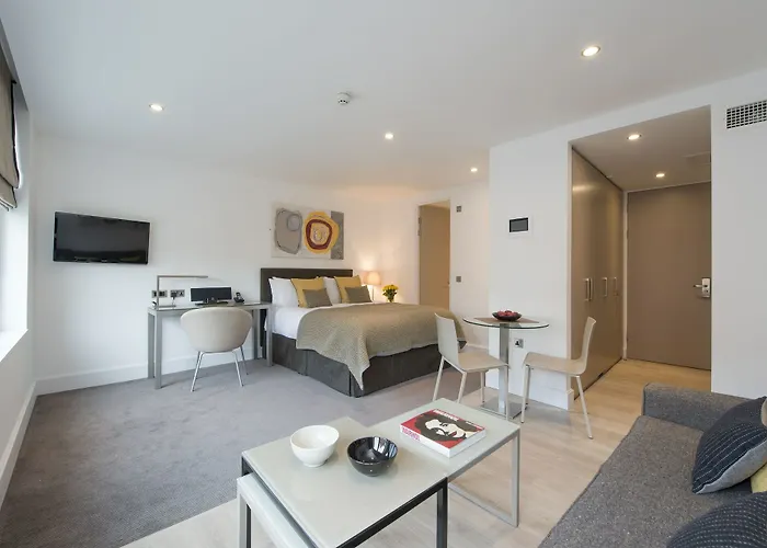 The Rosebery By Supercity Aparthotels