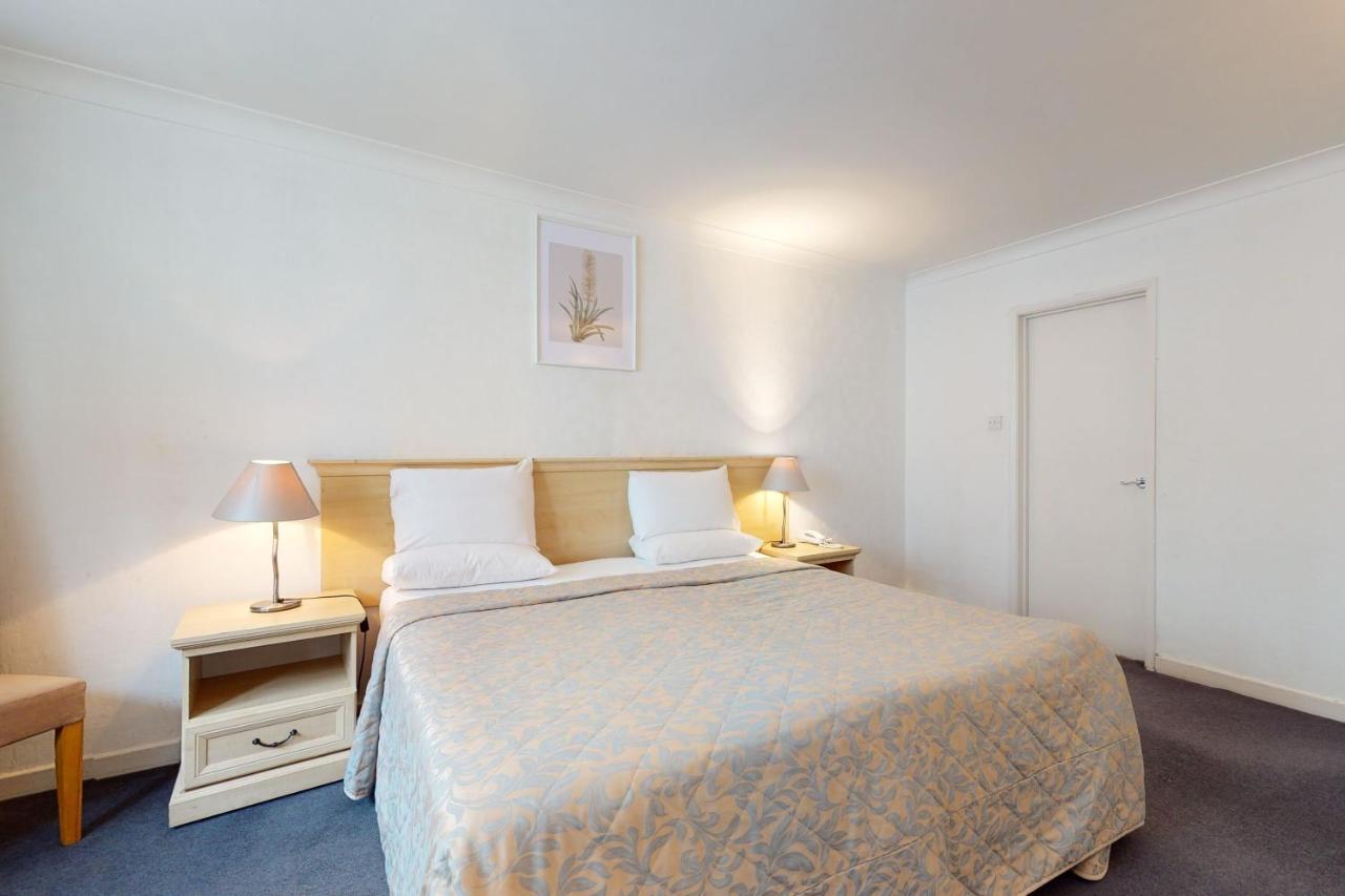 Apartahotel Hertford Court 3*