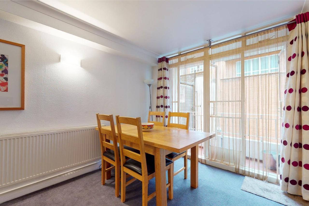 Hertford Court Apartahotel 3*