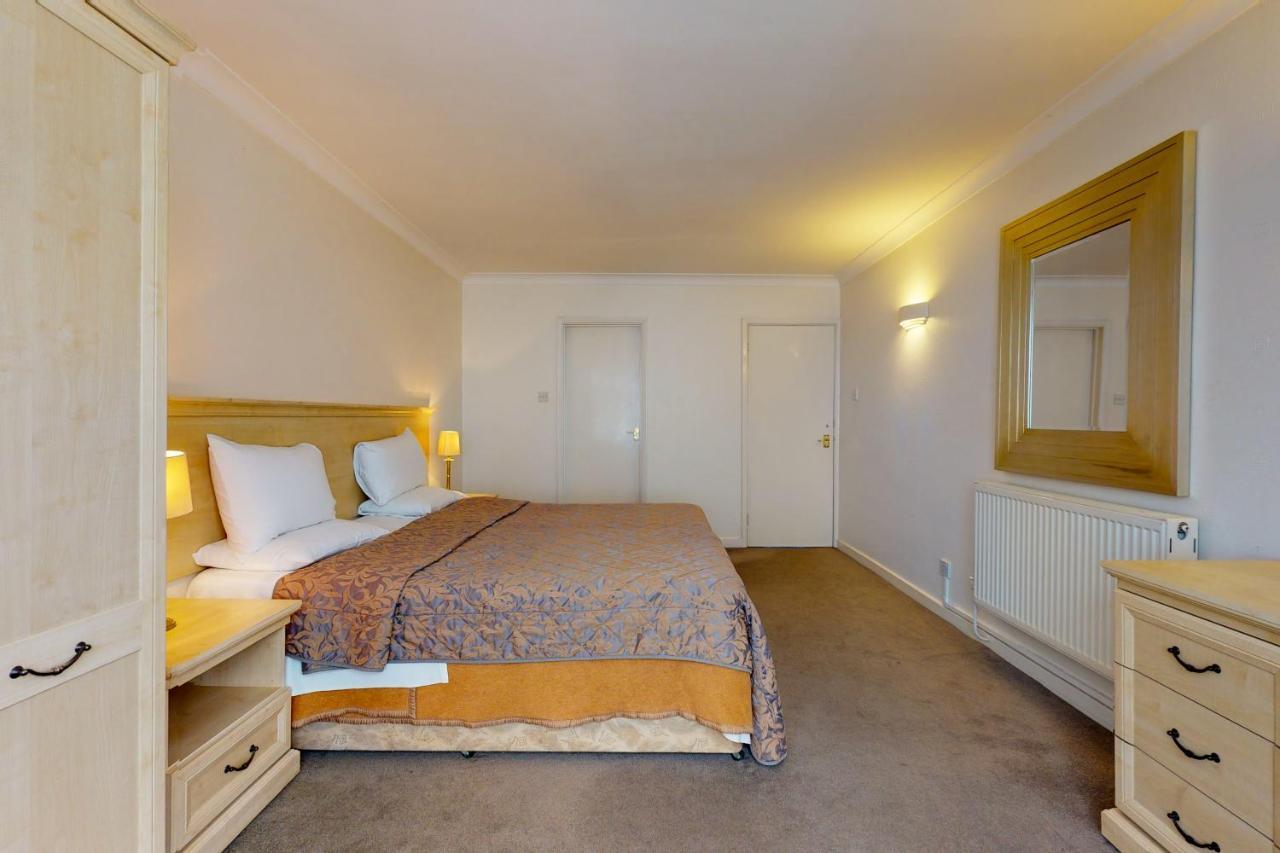 Hertford Court Apartahotel 3*