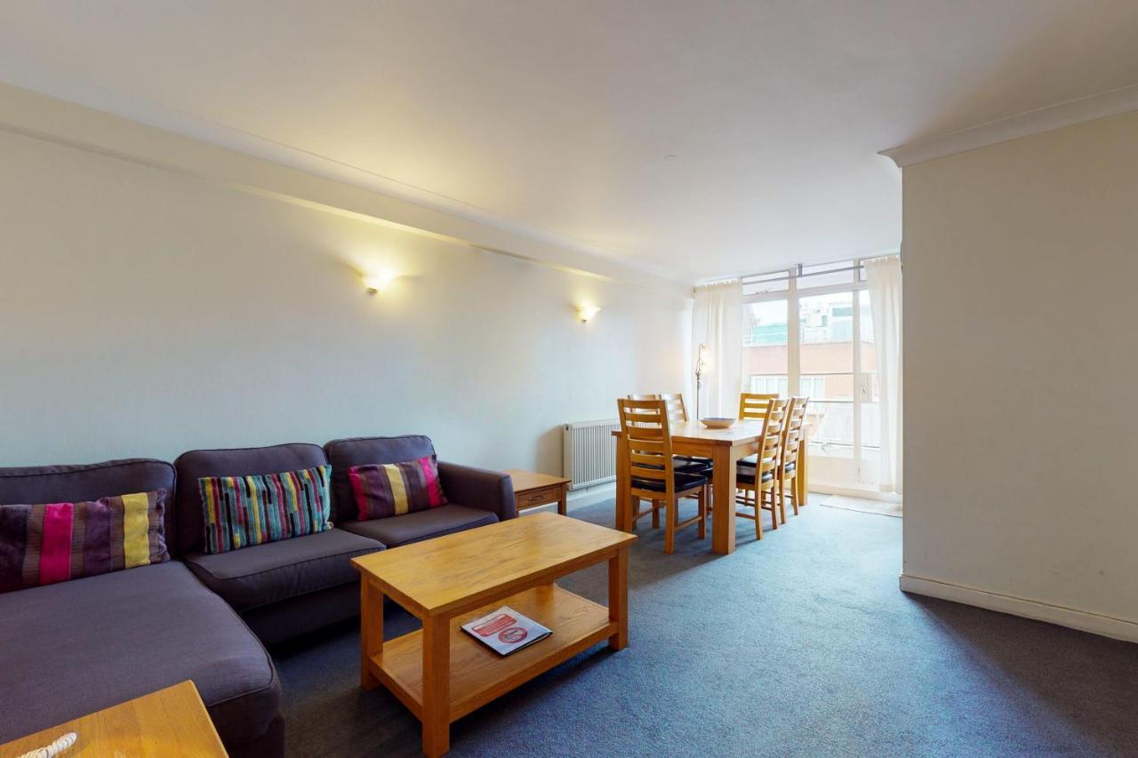 Hertford Court Apartahotel 3*