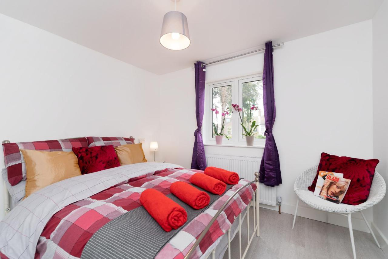 Childs Hill Vacation Holiday home *