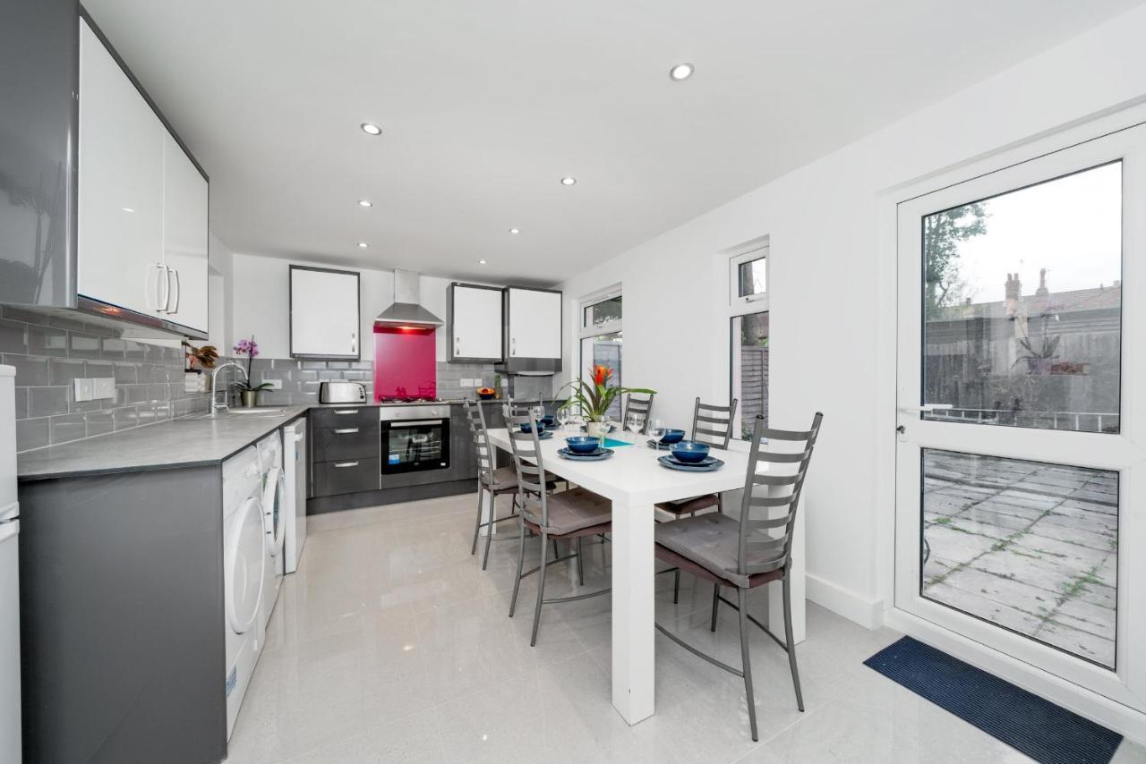 Childs Hill Vacation Holiday home