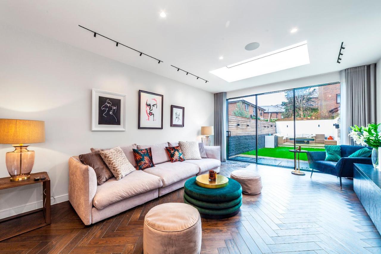 Battersea Church Road I Unique 3 Bedrooms Luxurious House Near Battersea Park * Londen
