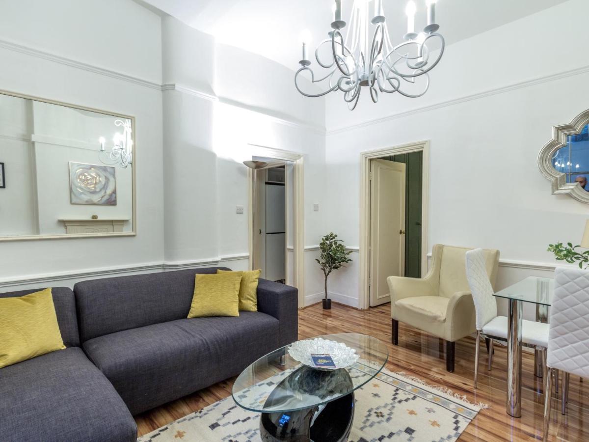 Comfortable One Bed In Central Appartement *