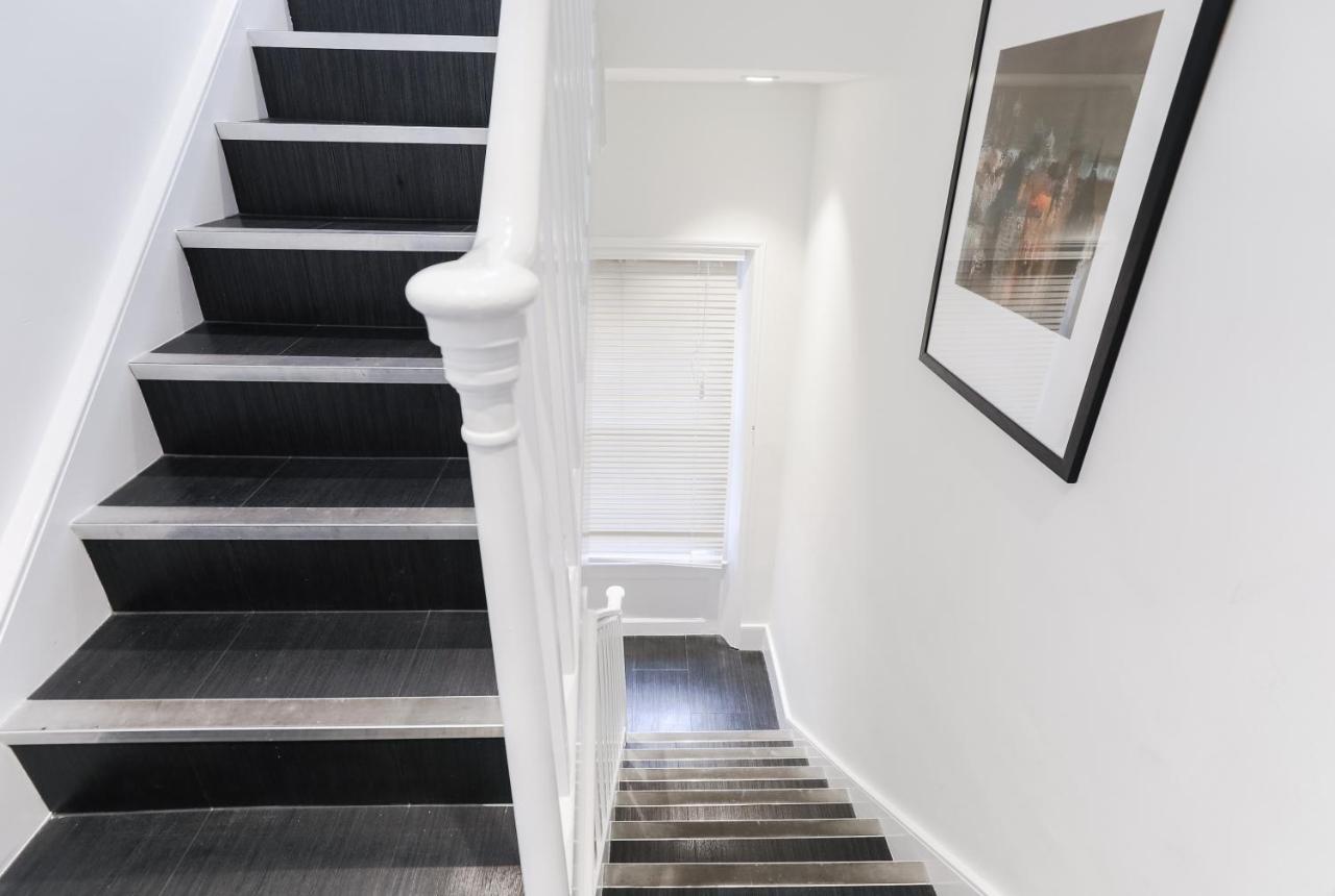 Oxford Street Apartahotel 3*