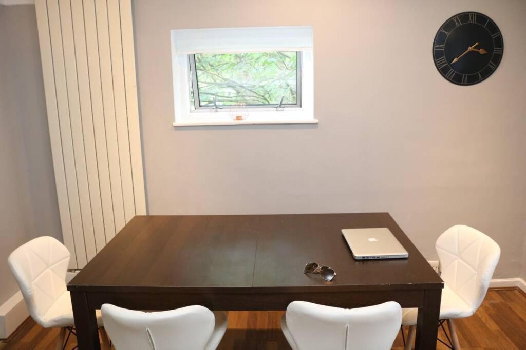 Apartamento Large 3 Bedroom In Gated Development