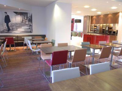 Hotel Holiday Express City, An Ihg