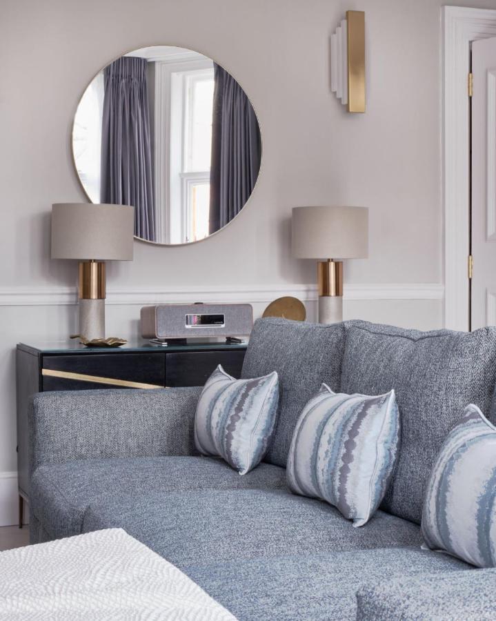 11 Cadogan Gardens And The By Iconic Luxury Hotel Londres