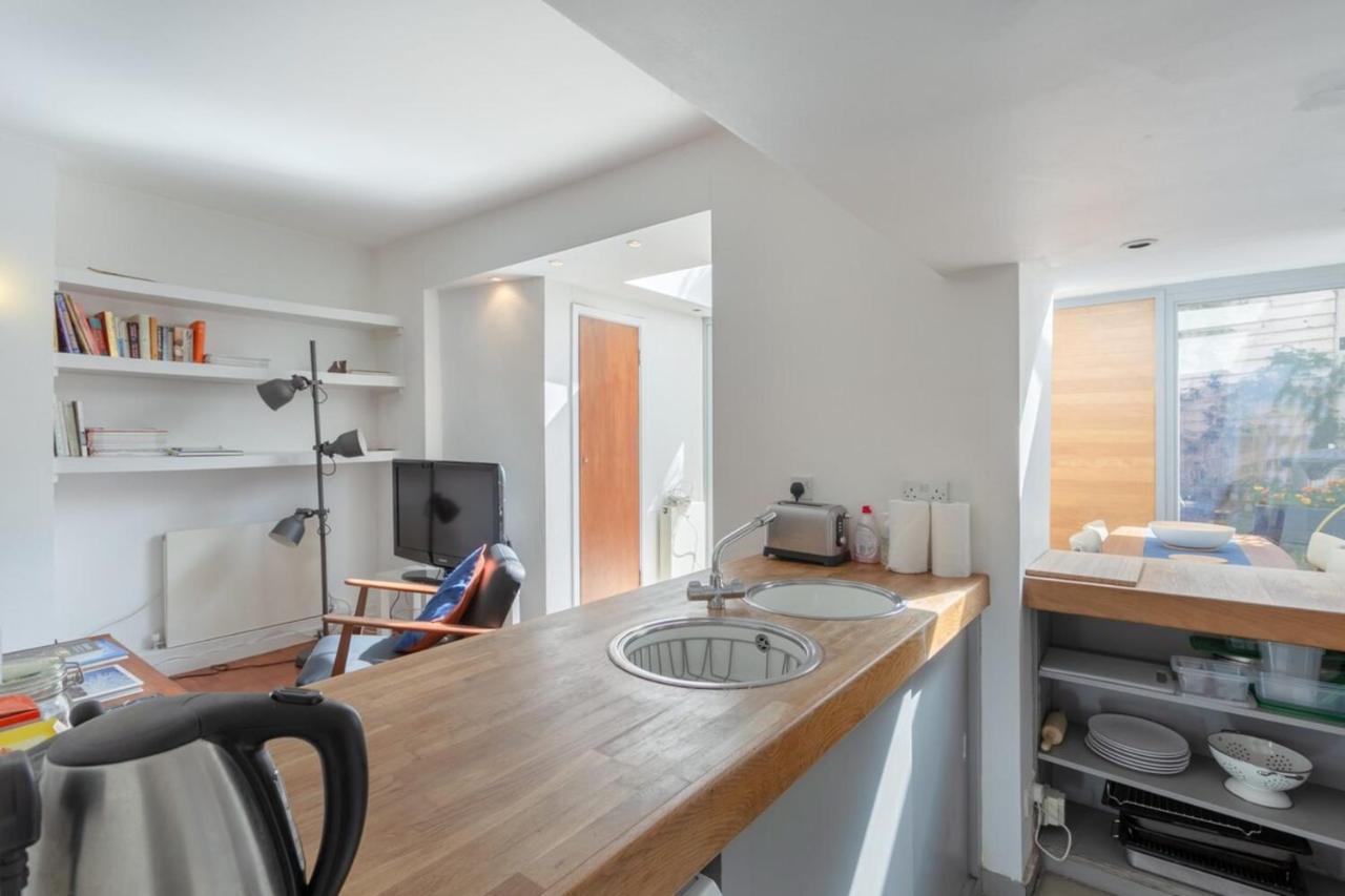 Fantastic And Bright 1 Bedroom Garden Flat Apartamento