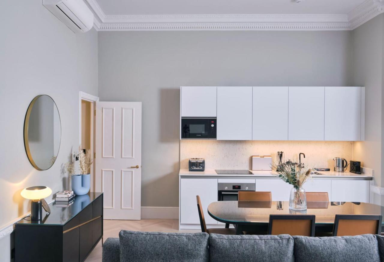 11 Cadogan Gardens And The By Iconic Luxury Hotel
