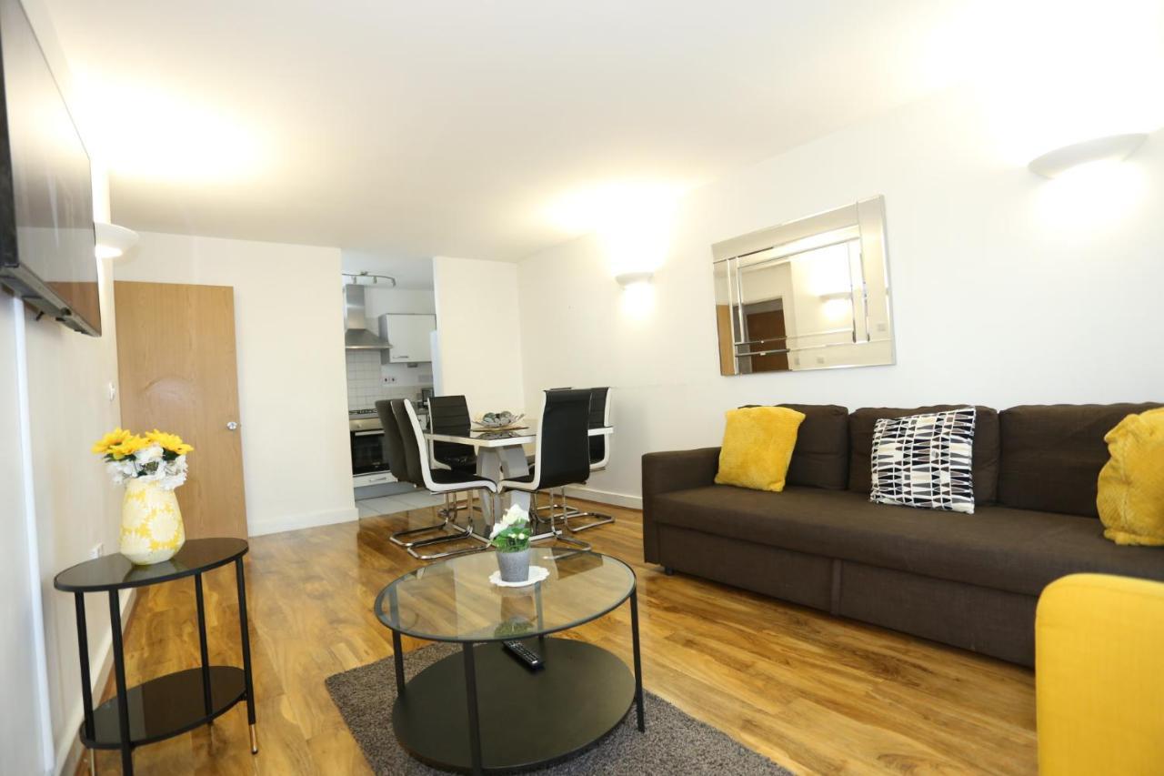 Apartamento Lovely View 2 Beds 2 Bath Apartment, Londres