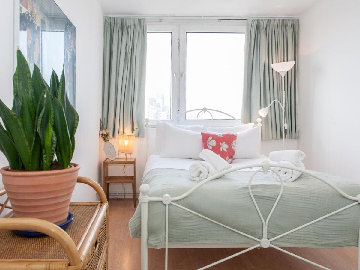 Pass The Keys Spacious 2bedroom Flat With Views In Bridge * Londres