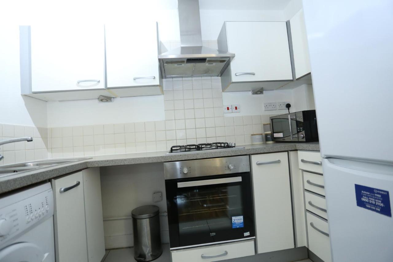 Lovely View 2 Beds 2 Bath Apartment, * Londres