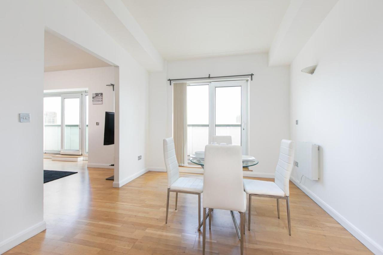 Skyvillion - 3bed Penthouse Near Airport, O2 Arena, Excel Centre With Parking Apartamento Londres