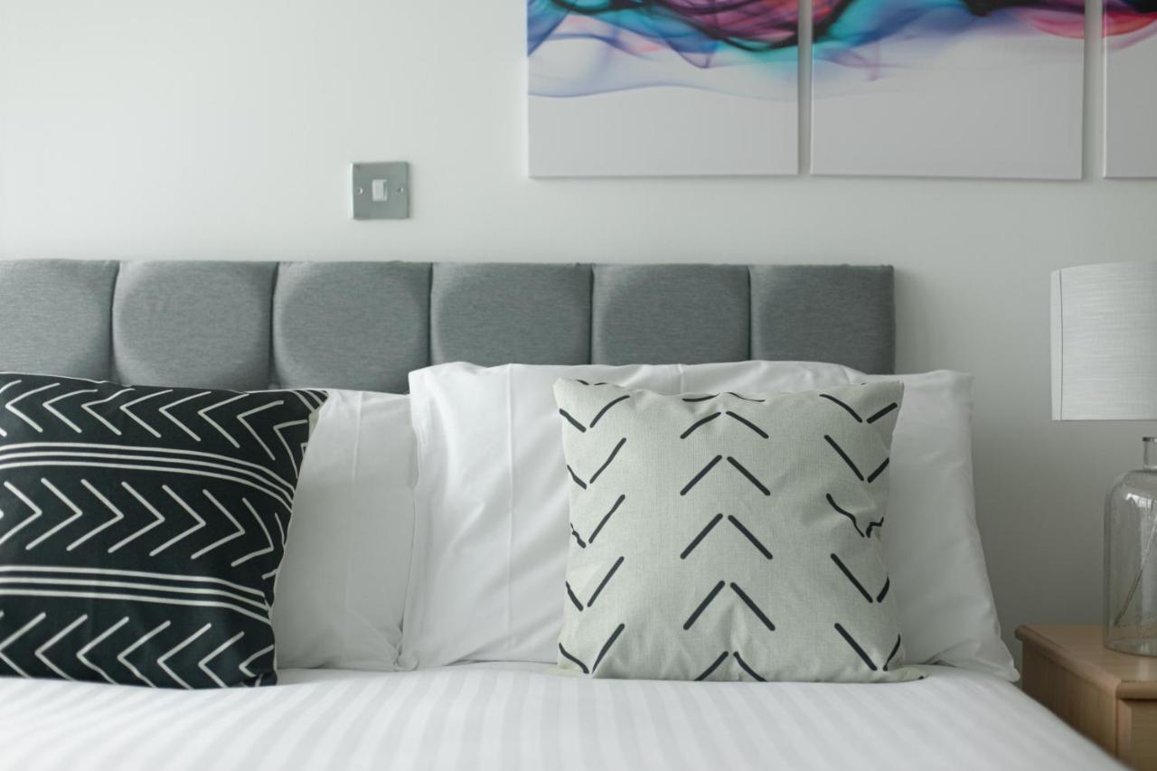 Skyvillion - 3bed Penthouse Near Airport, O2 Arena, Excel Centre With Parking Apartamento