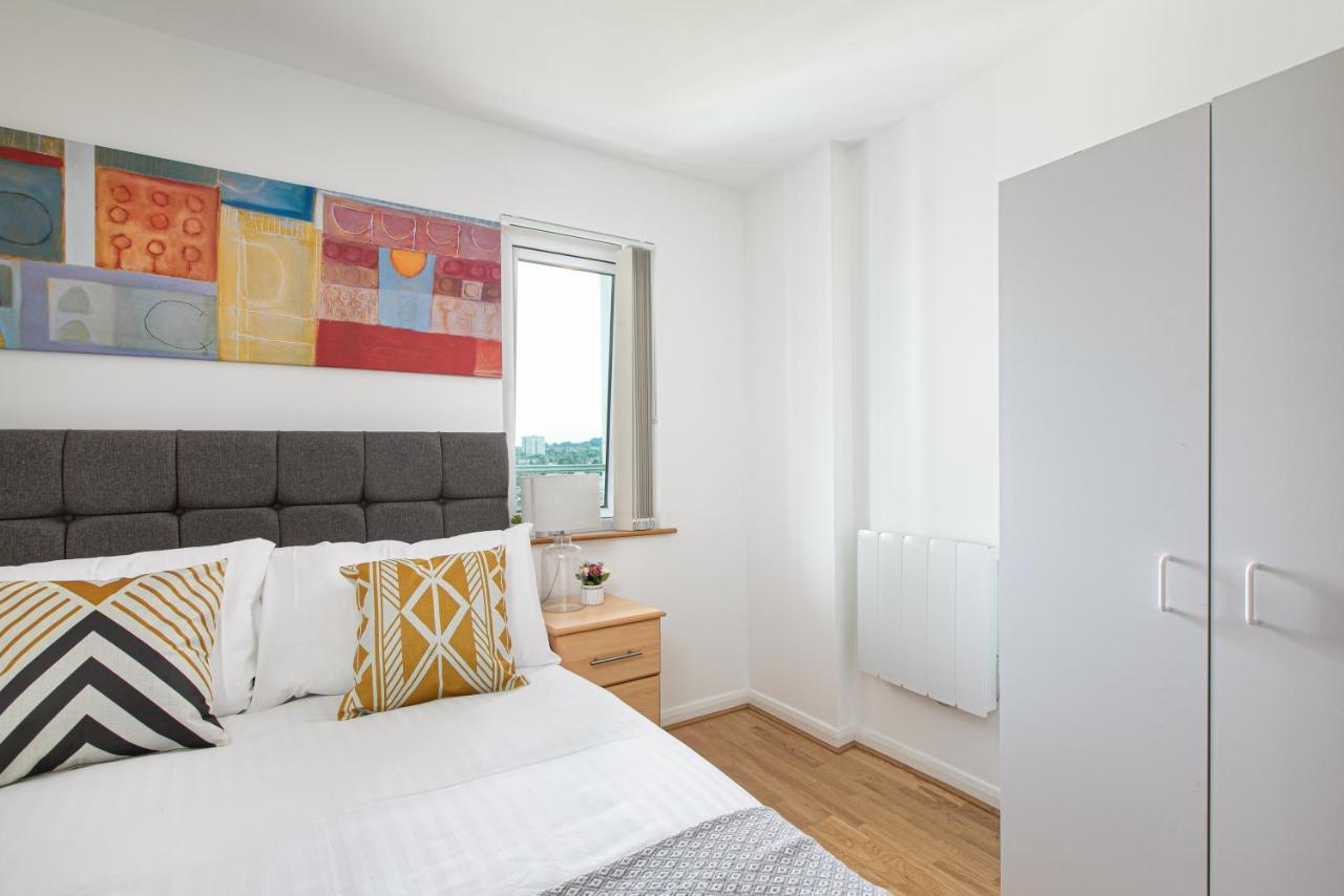 Skyvillion - 3bed Penthouse Near Airport, O2 Arena, Excel Centre With Parking Londres