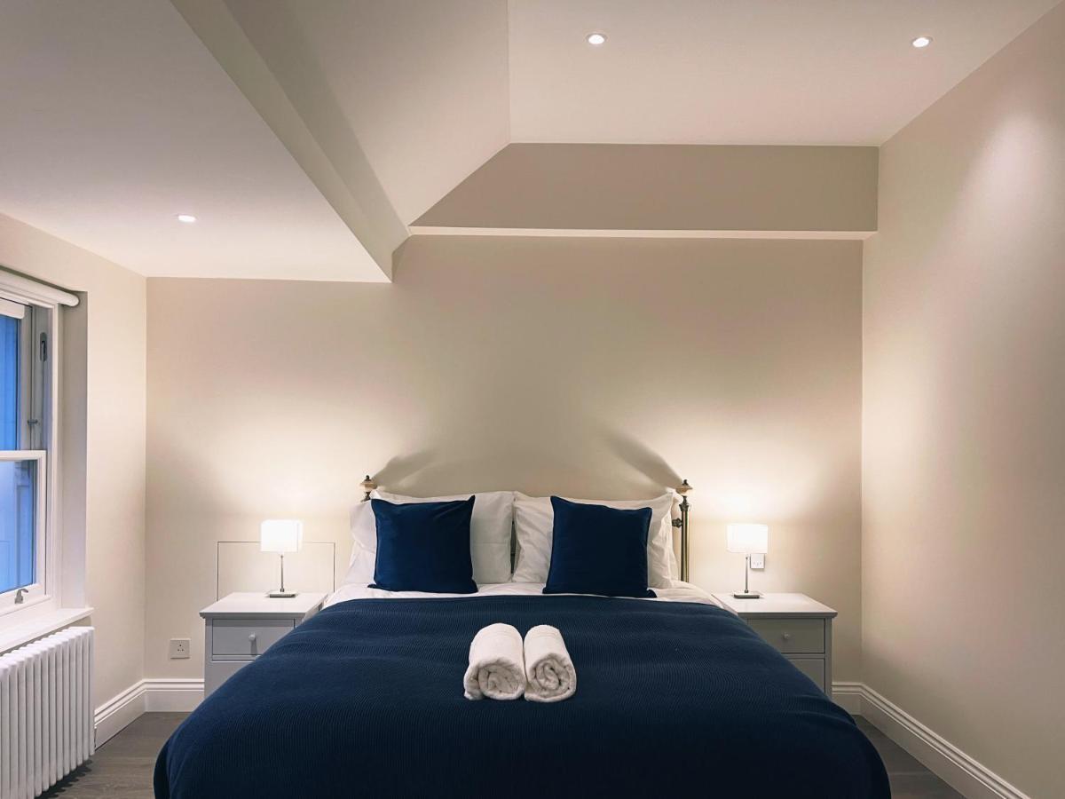 James's Place On Oxford Street London