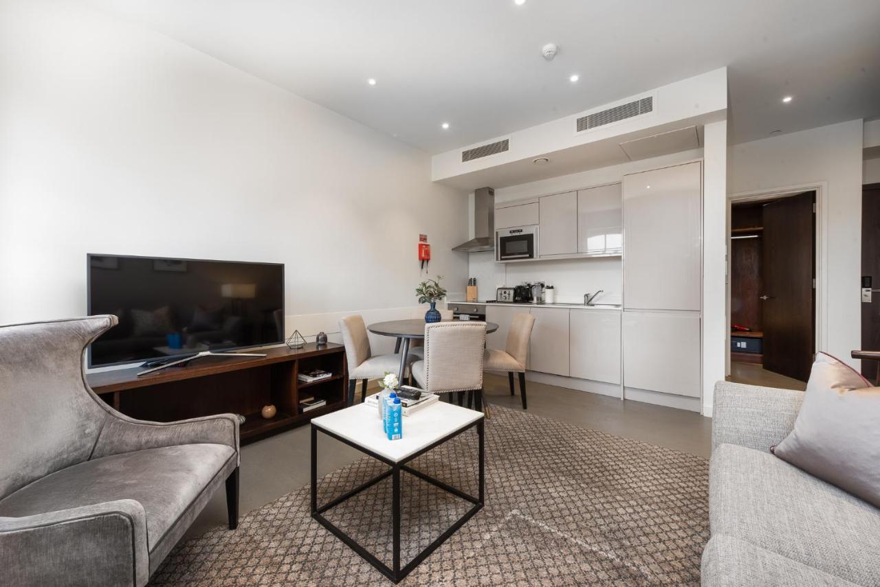High Street Kensington Apartment *