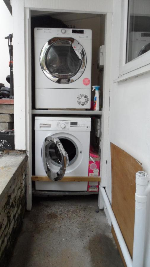 Bubblesbnb- Family 7 Bedroom House * Londres