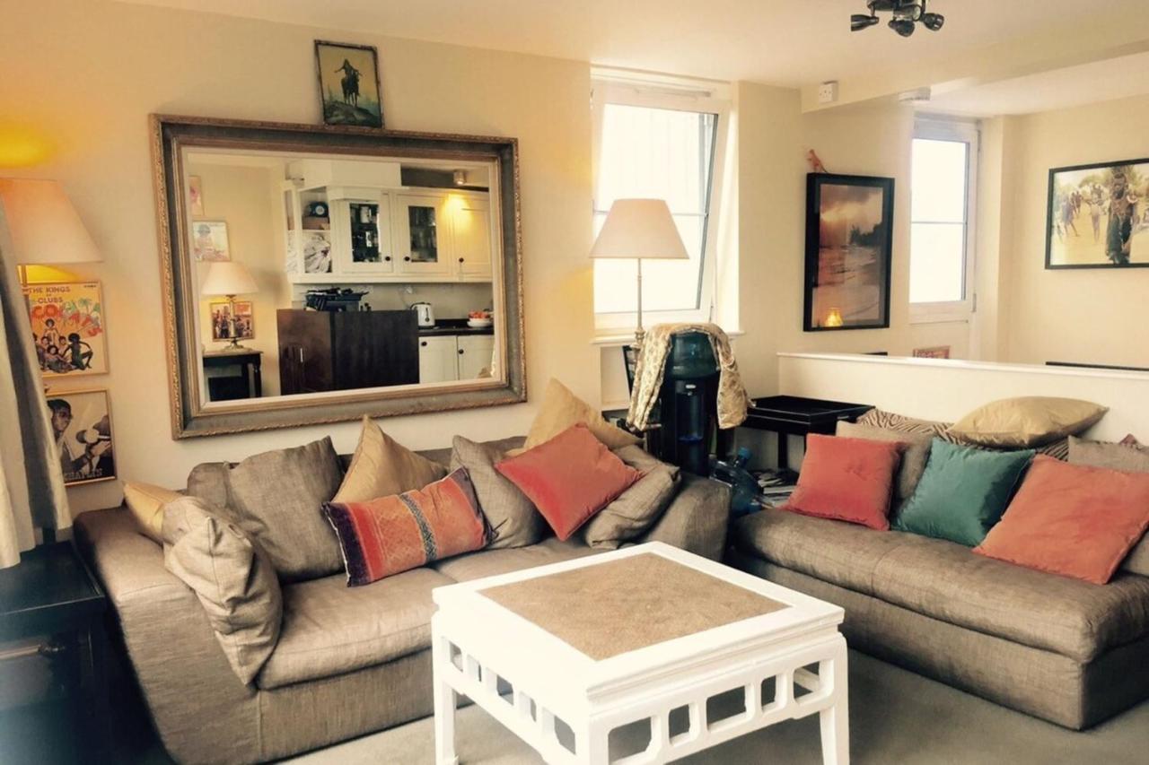 Lovely 2 Bedroom On The Corner Of Portobello Road Appartement Londres