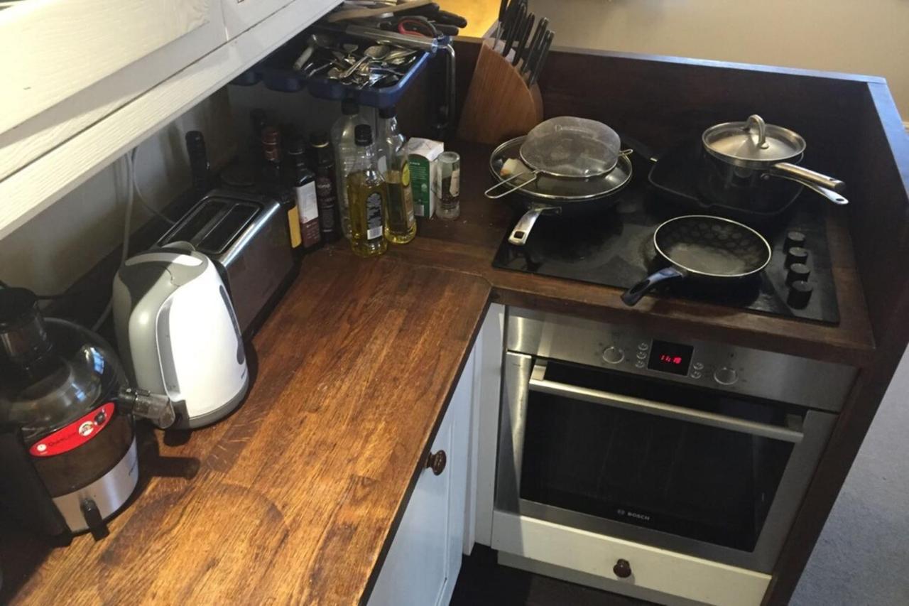 Lovely 2 Bedroom On The Corner Of Portobello Road *