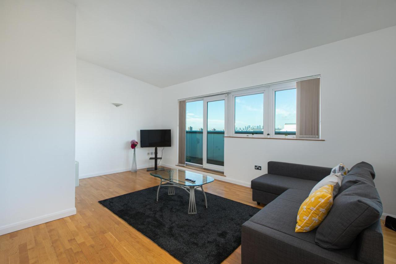 Skyvillion - 3bed Penthouse Near Airport, O2 Arena, Excel Centre With Parking * Londres