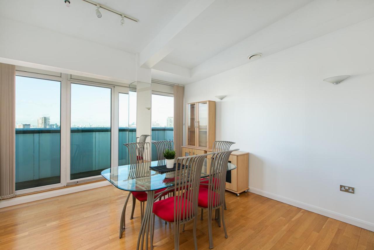 Skyvillion - 3bed Penthouse Near Airport, O2 Arena, Excel Centre With Parking * Londres