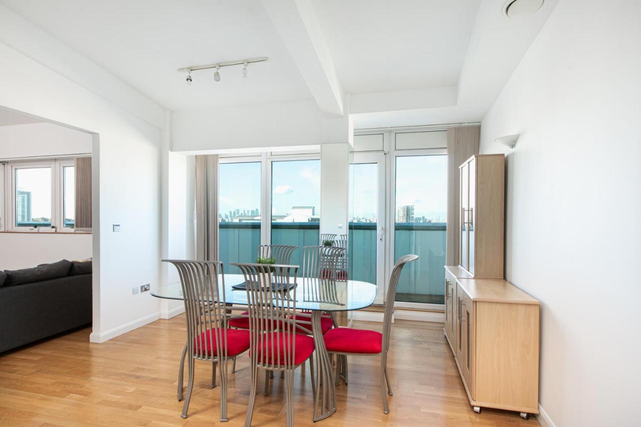 Apartamento Skyvillion - 3bed Penthouse Near Airport, O2 Arena, Excel Centre With Parking *