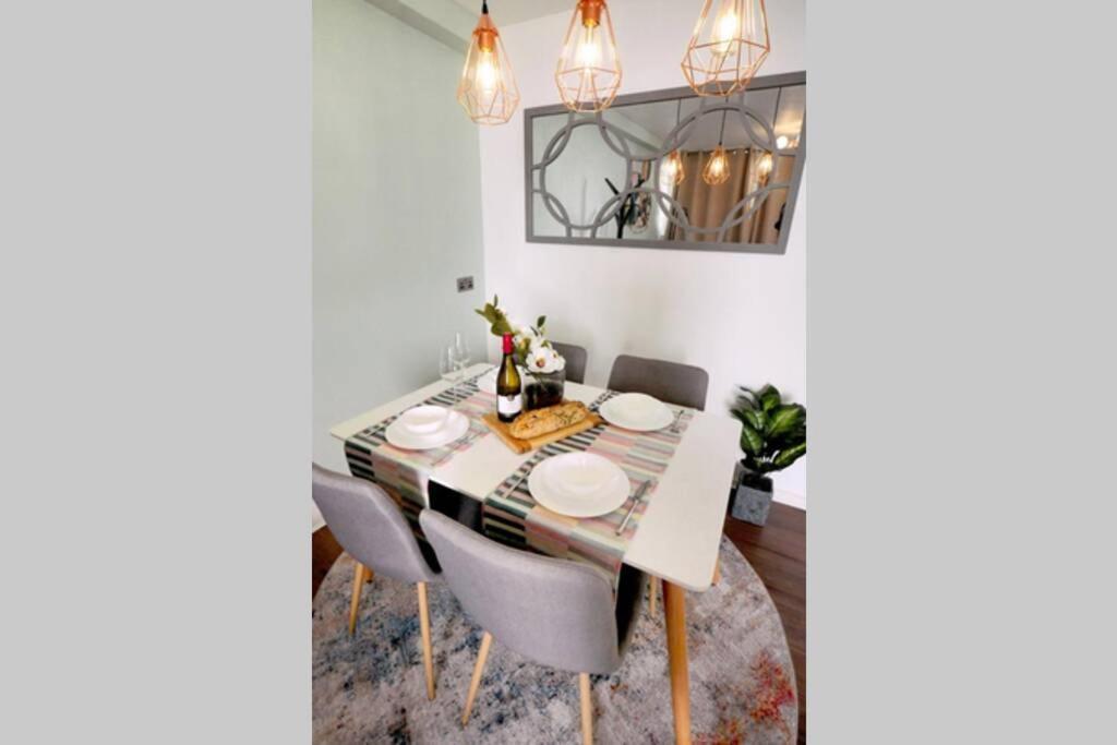 Appartement Super Spacious 2 Bedroom Apt 20mn From Central. *