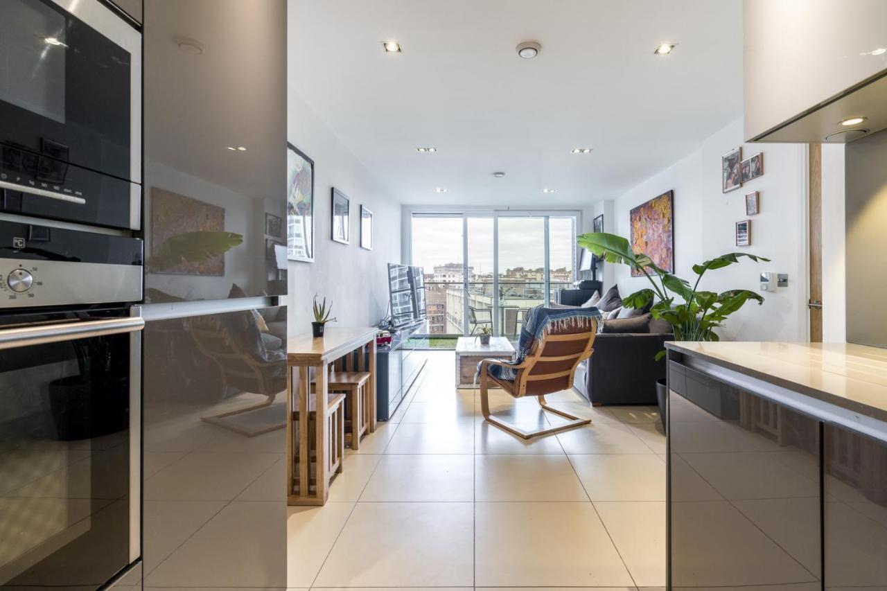 1br Penthouse Flat In East * Londen