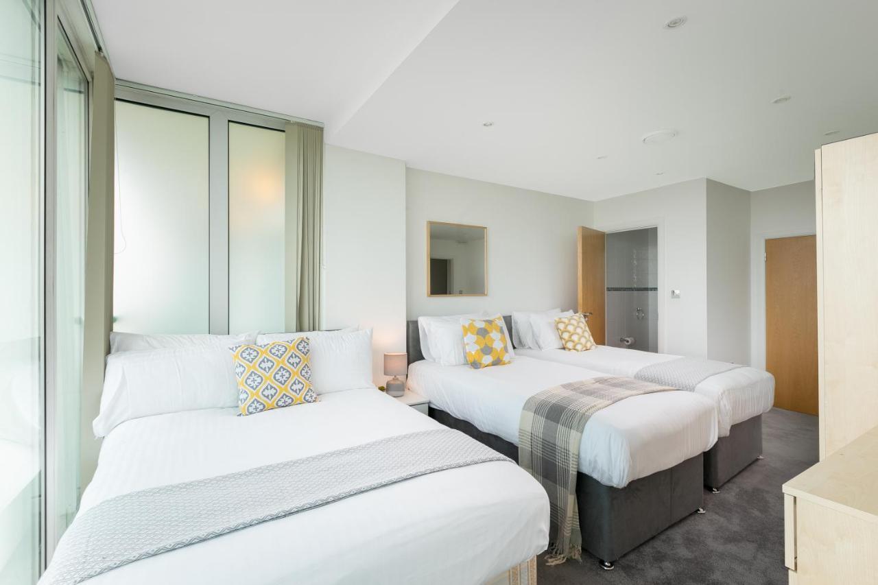 Skyvillion - 3bed Penthouse Near Airport, O2 Arena, Excel Centre With Parking Apartamento