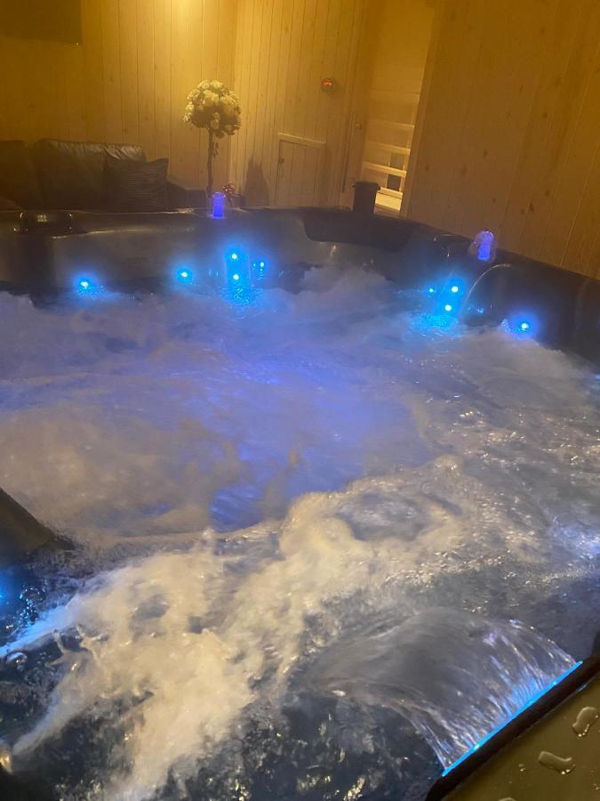 Villa Luxury Sauna Jacuzzi Excel Canary Wharf Zone 2 Londres
