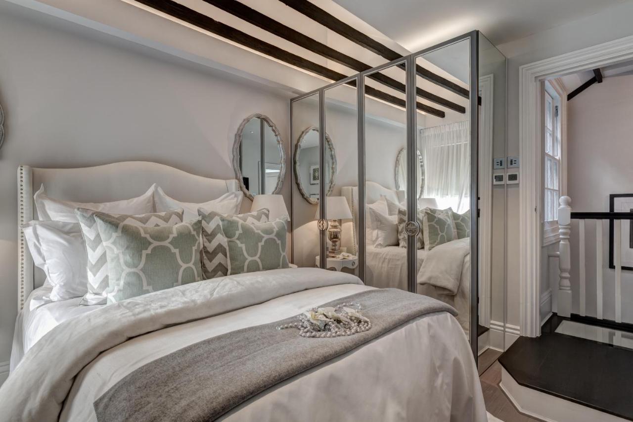Deluxe Victoria House With Views Over The Historic Pimlico Conservation Area Hébergement de vacances