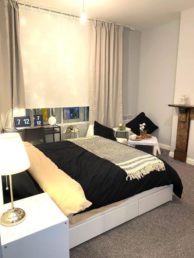 Cosy Flat In Couette-café Londres
