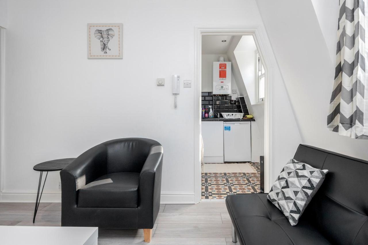Cosy And Functional 1 Bedroom Flat In Appartement *