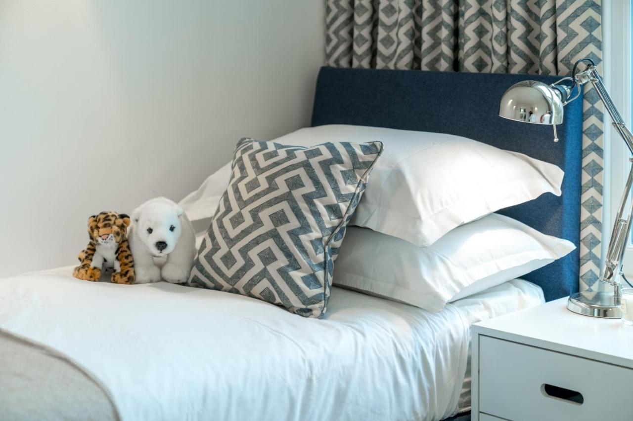 Captivating In Shepherds Bush Apartment *