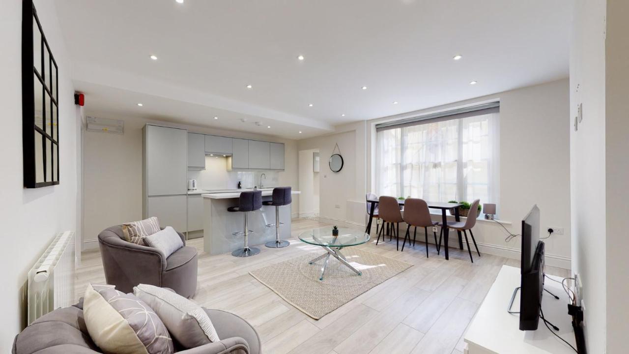 Chic By Hyde Park Apartamento