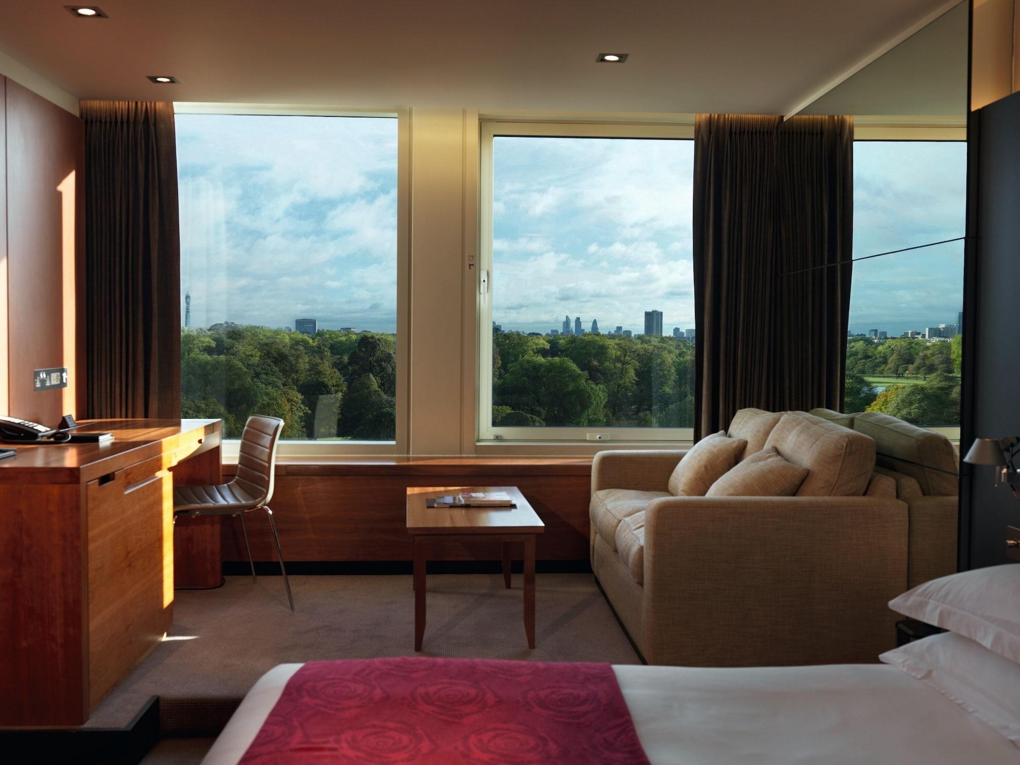 Hotel Royal Garden 5*