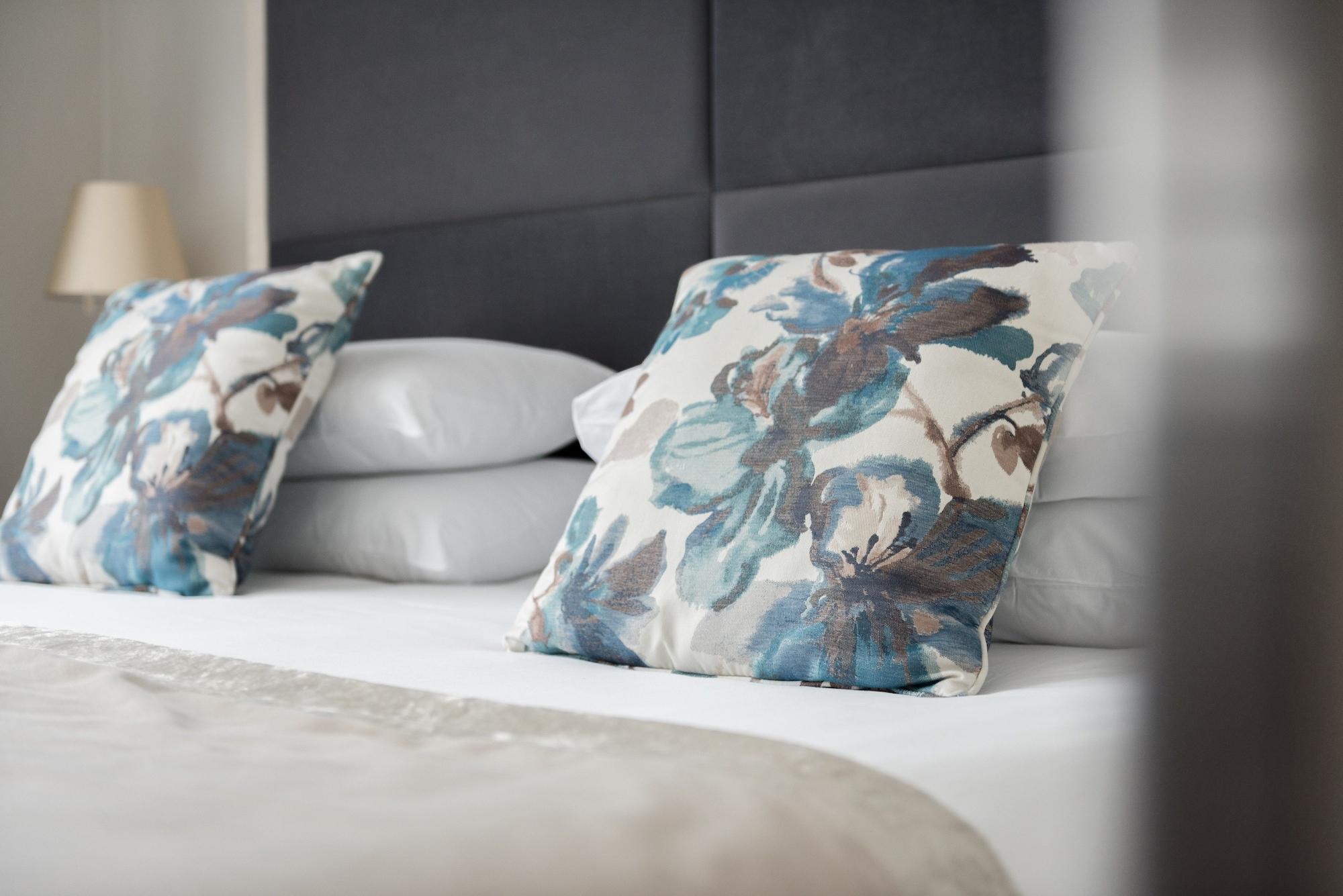 Blandford Hotel 4*