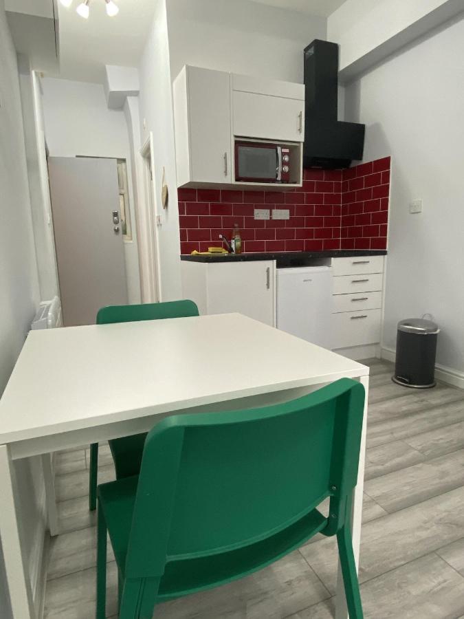 Comfortable - Cosy - Budget In Center Casa de hóspedes 2*