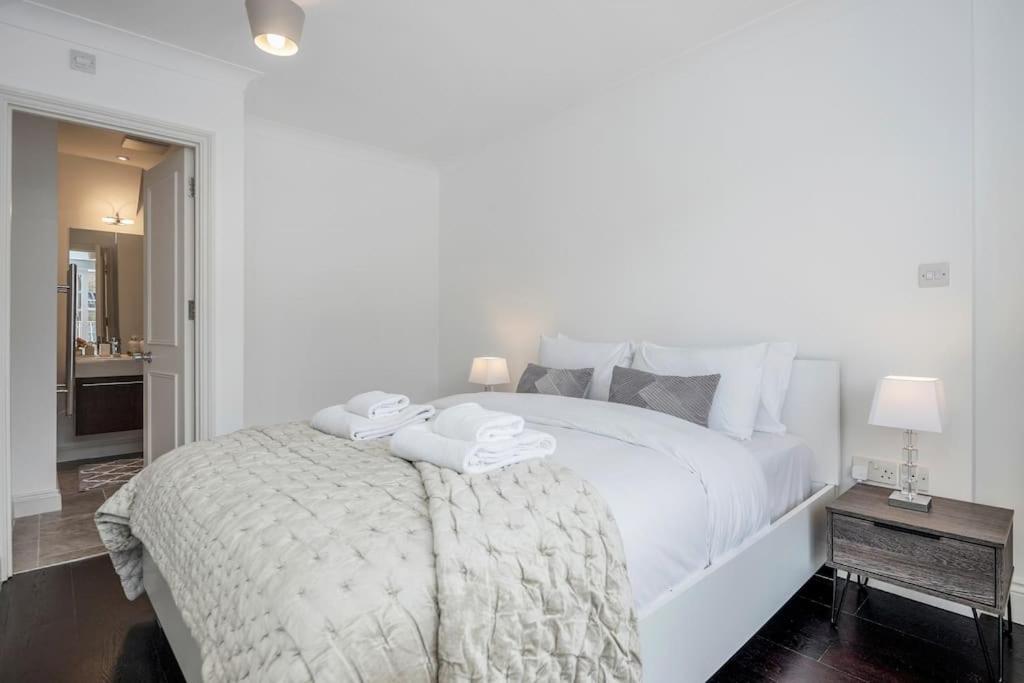 Harrods Luxury Apartamento