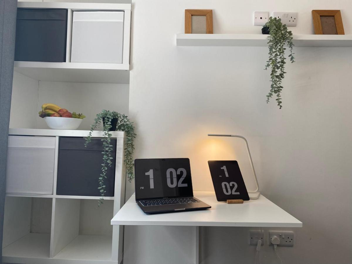 Cosy Flat In Couette-café *