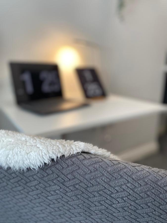 Cosy Flat In Couette-café Londres