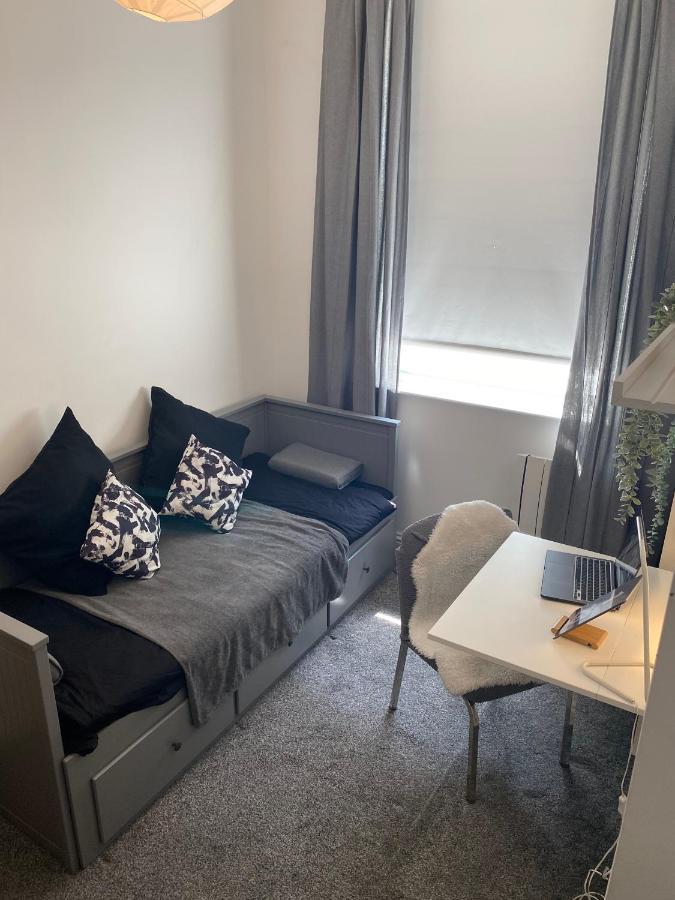 Cosy Flat In * Londres